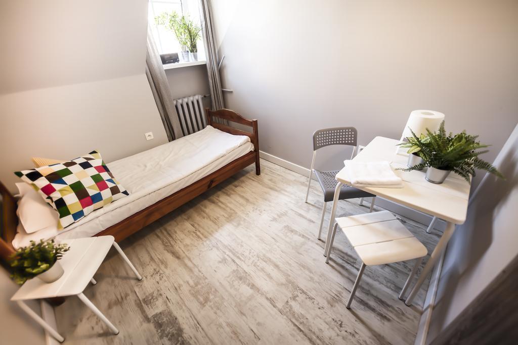 Za Murami Hostel กดัญสก์ ภายนอก รูปภาพ