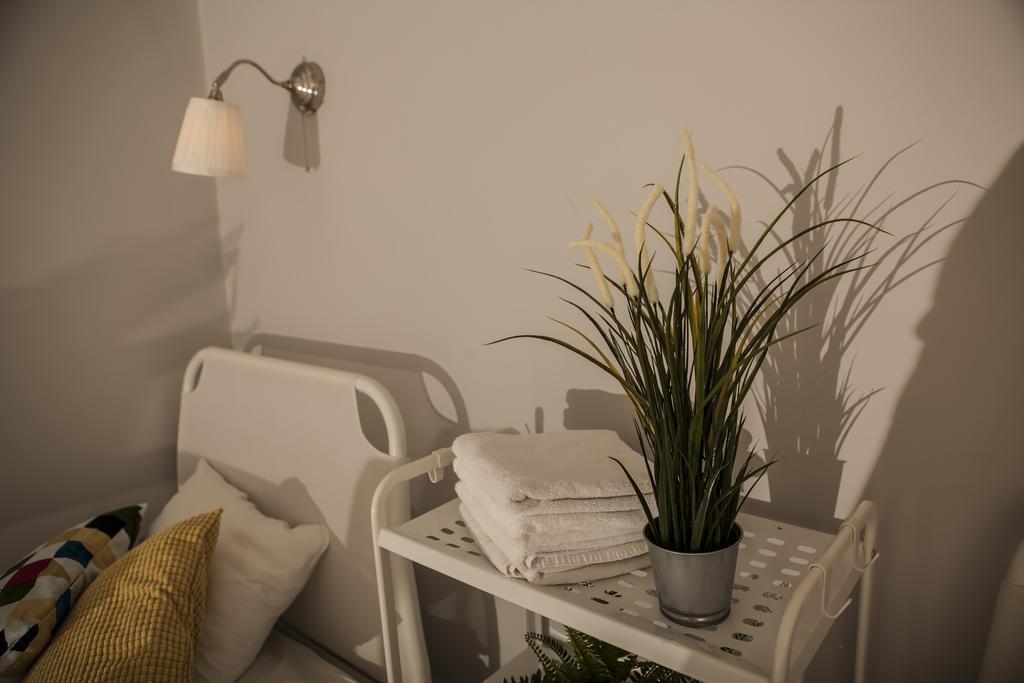 Za Murami Hostel กดัญสก์ ภายนอก รูปภาพ