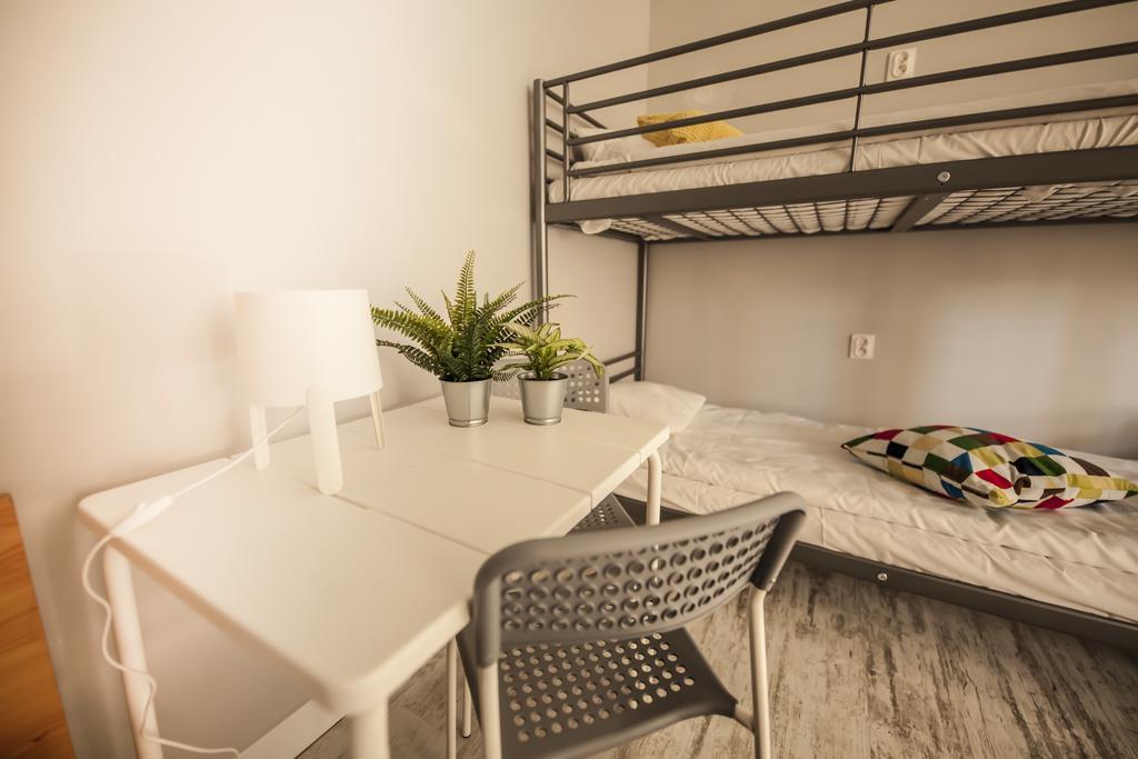 Za Murami Hostel กดัญสก์ ภายนอก รูปภาพ