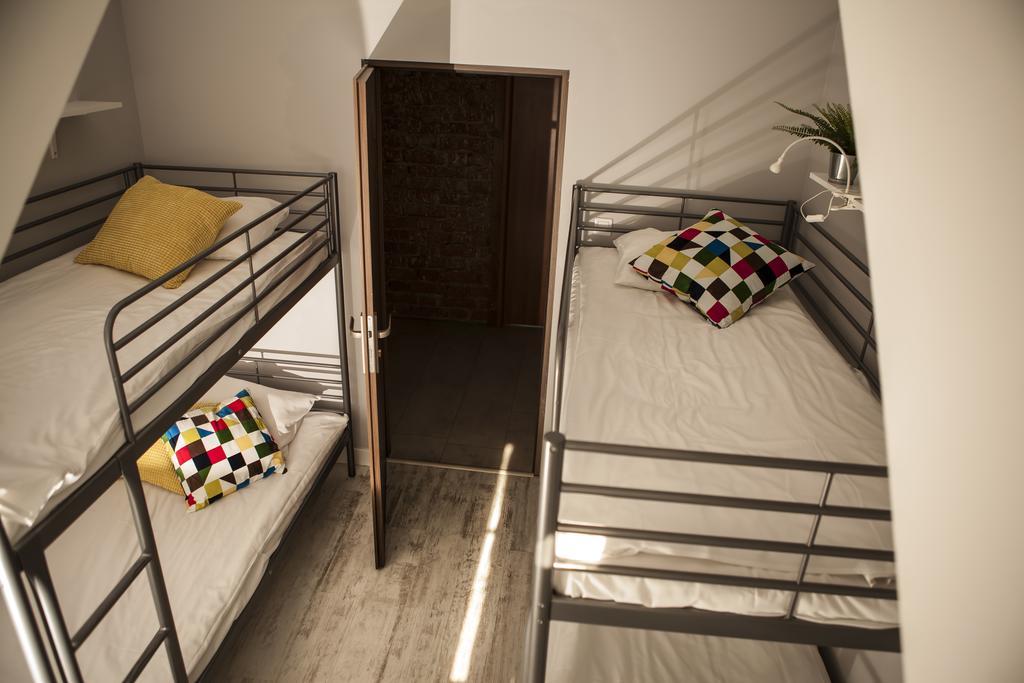Za Murami Hostel กดัญสก์ ภายนอก รูปภาพ